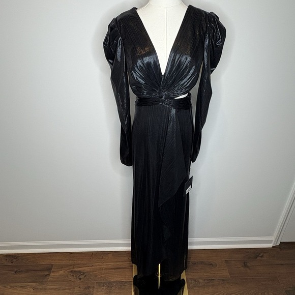 Ieena for Mac Duggal Black Princess Sleeve Cut Out Metallic Gown Womens Size 2 - Picture 3 of 16